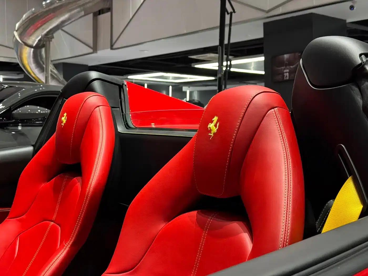Ferrari F8 Spider 2020 3.9T V8 — миниатюра 10