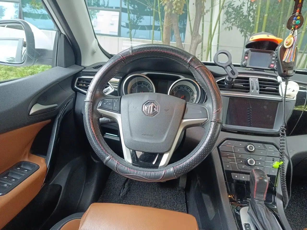 MG GS 2016 1.5TGI TST Luxury Edition — миниатюра 9