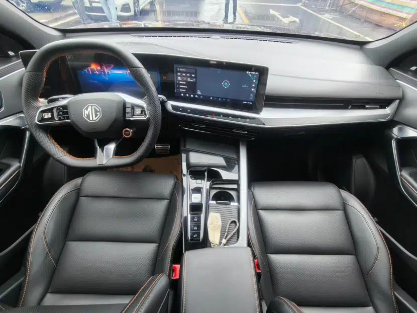 MG ONE 2022 α-Smart Sports Series 1.5T Advanced Edition — миниатюра 18