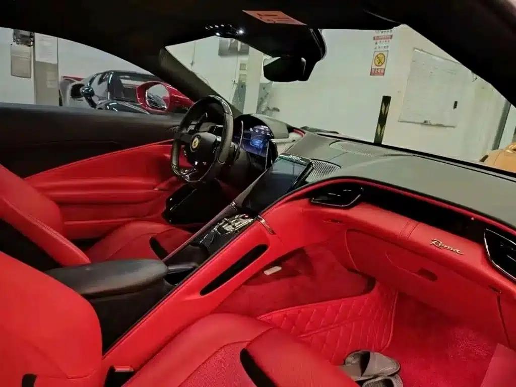 Roma 2020 3.9T V8 — миниатюра 5