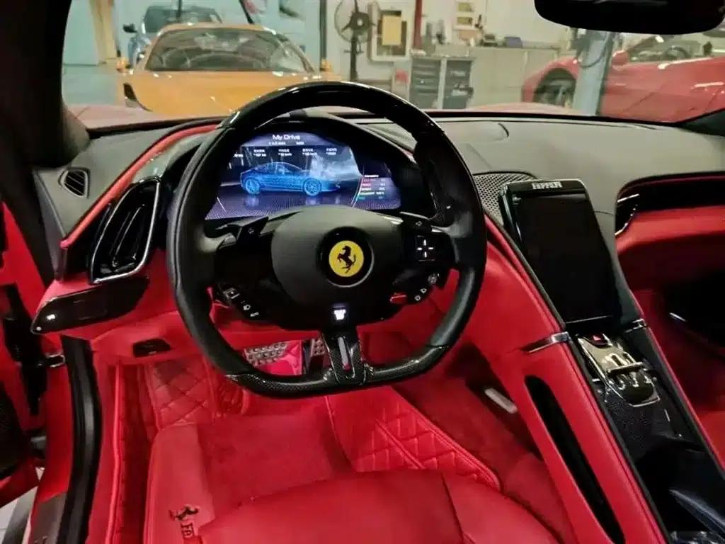 Roma 2020 3.9T V8 — миниатюра 6