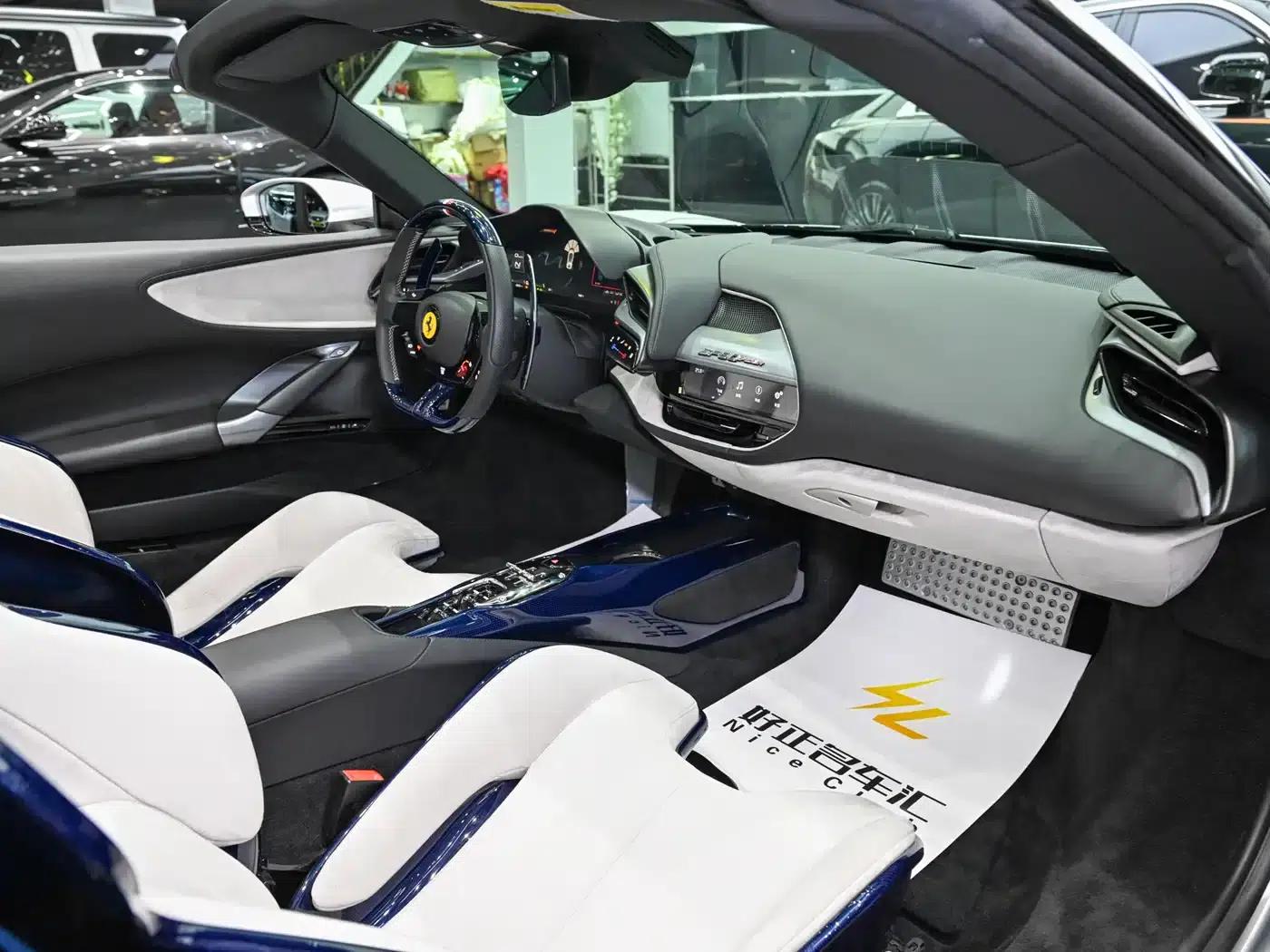 SF90 2021 3.9T V8 Spider — миниатюра 13