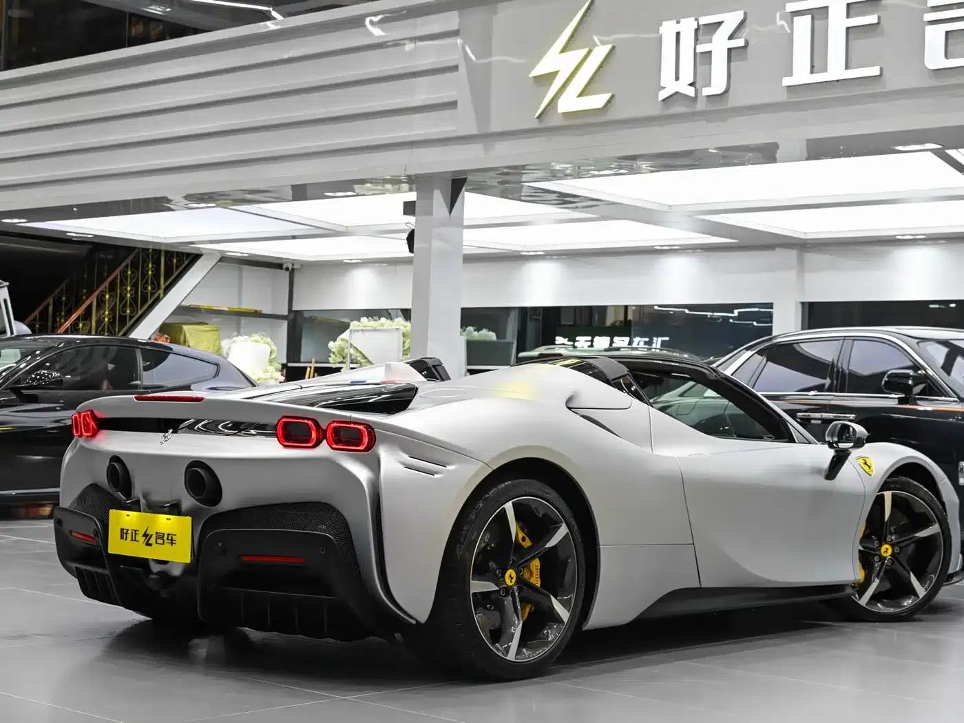 SF90 2021 3.9T V8 Spider — миниатюра 6