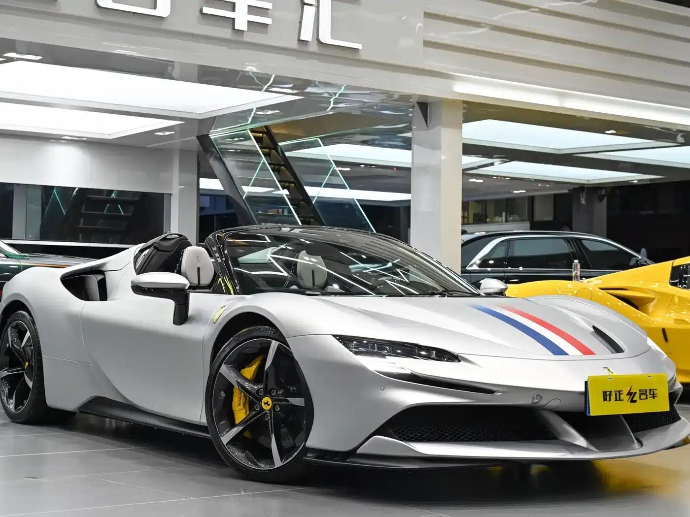 SF90 2021 3.9T V8 Spider — миниатюра 3
