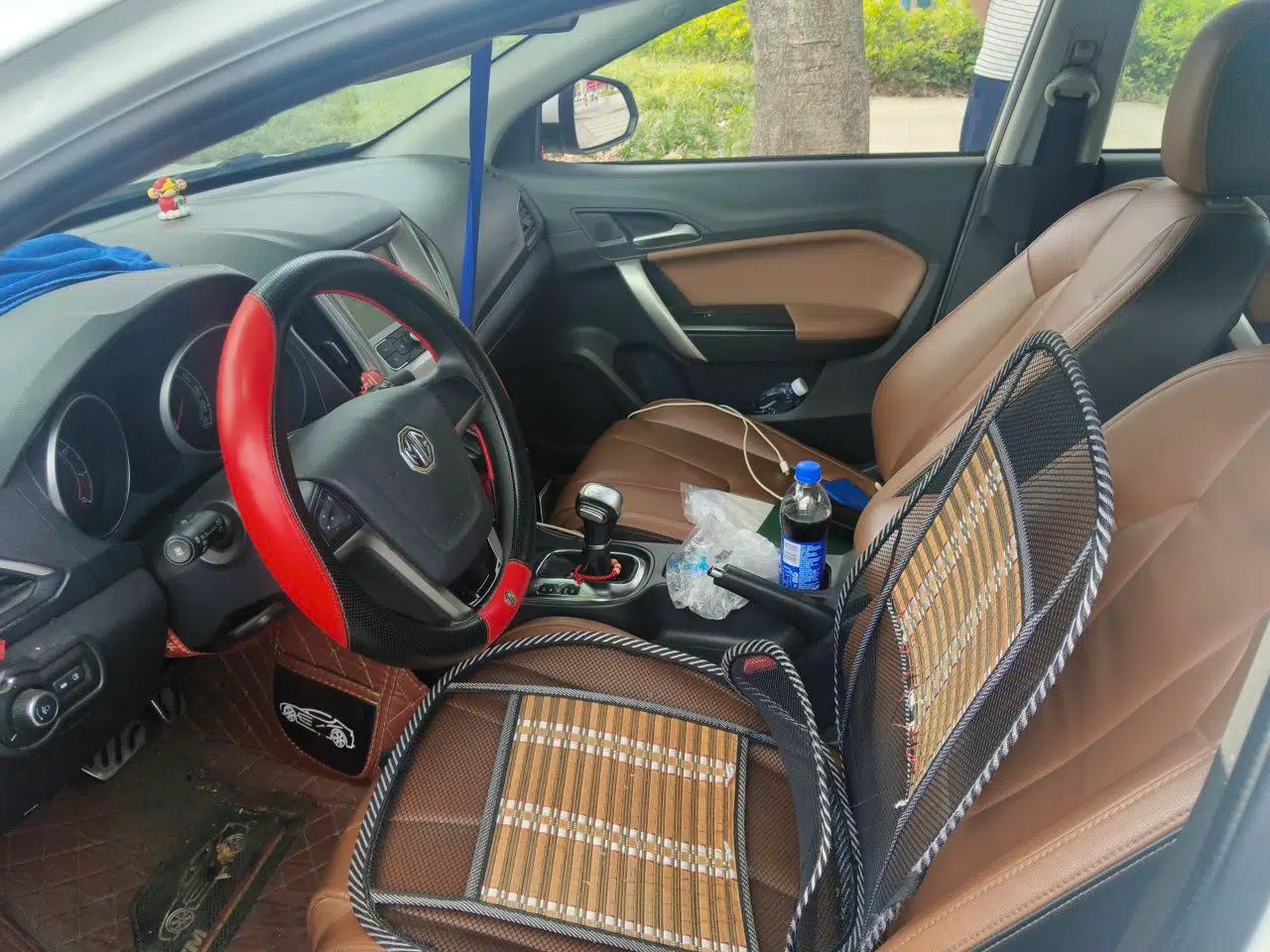 MG GT 2016 1.5T Automatic Value-Added Luxury Edition — миниатюра 16