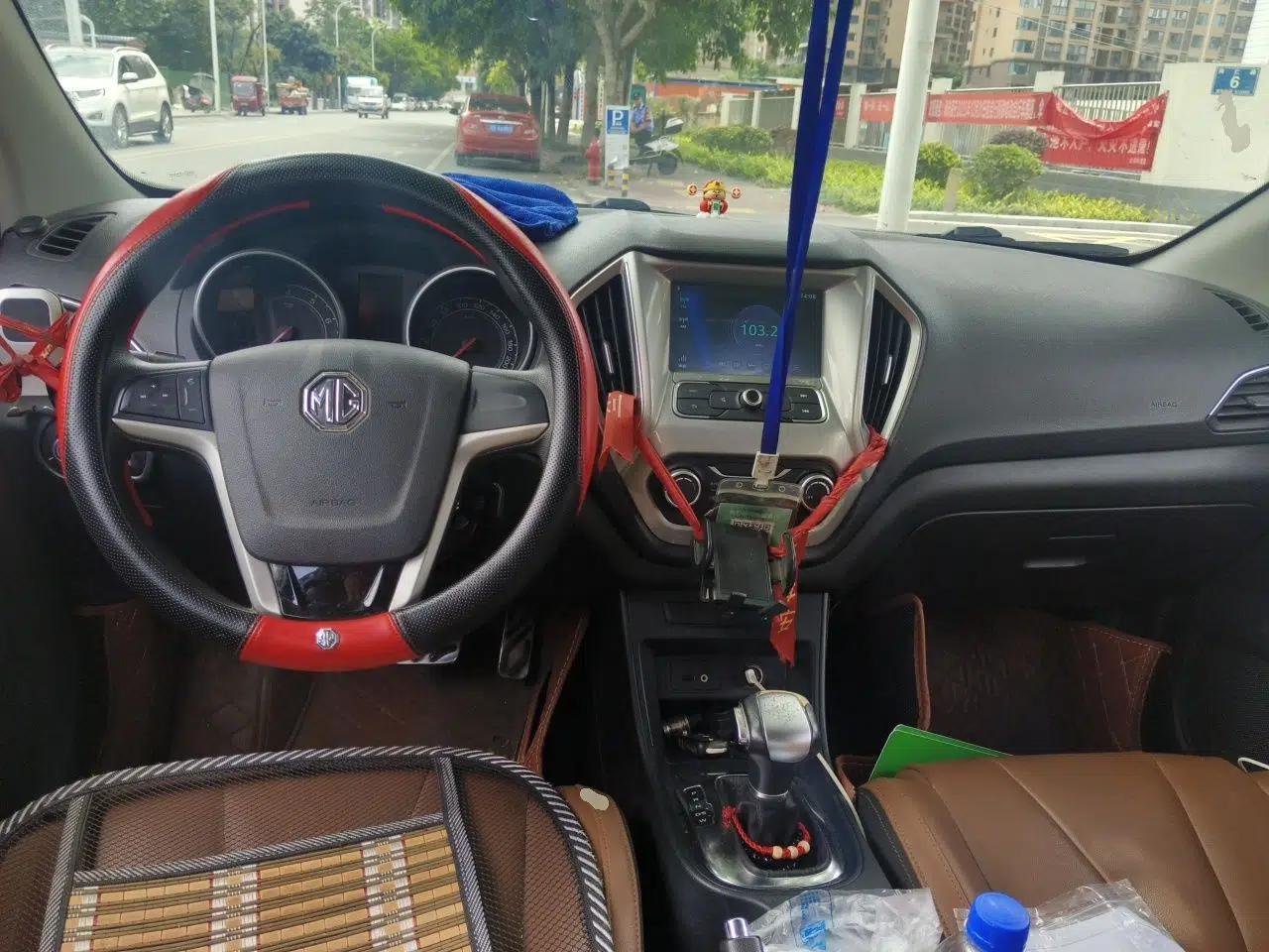 MG GT 2016 1.5T Automatic Value-Added Luxury Edition — миниатюра 10