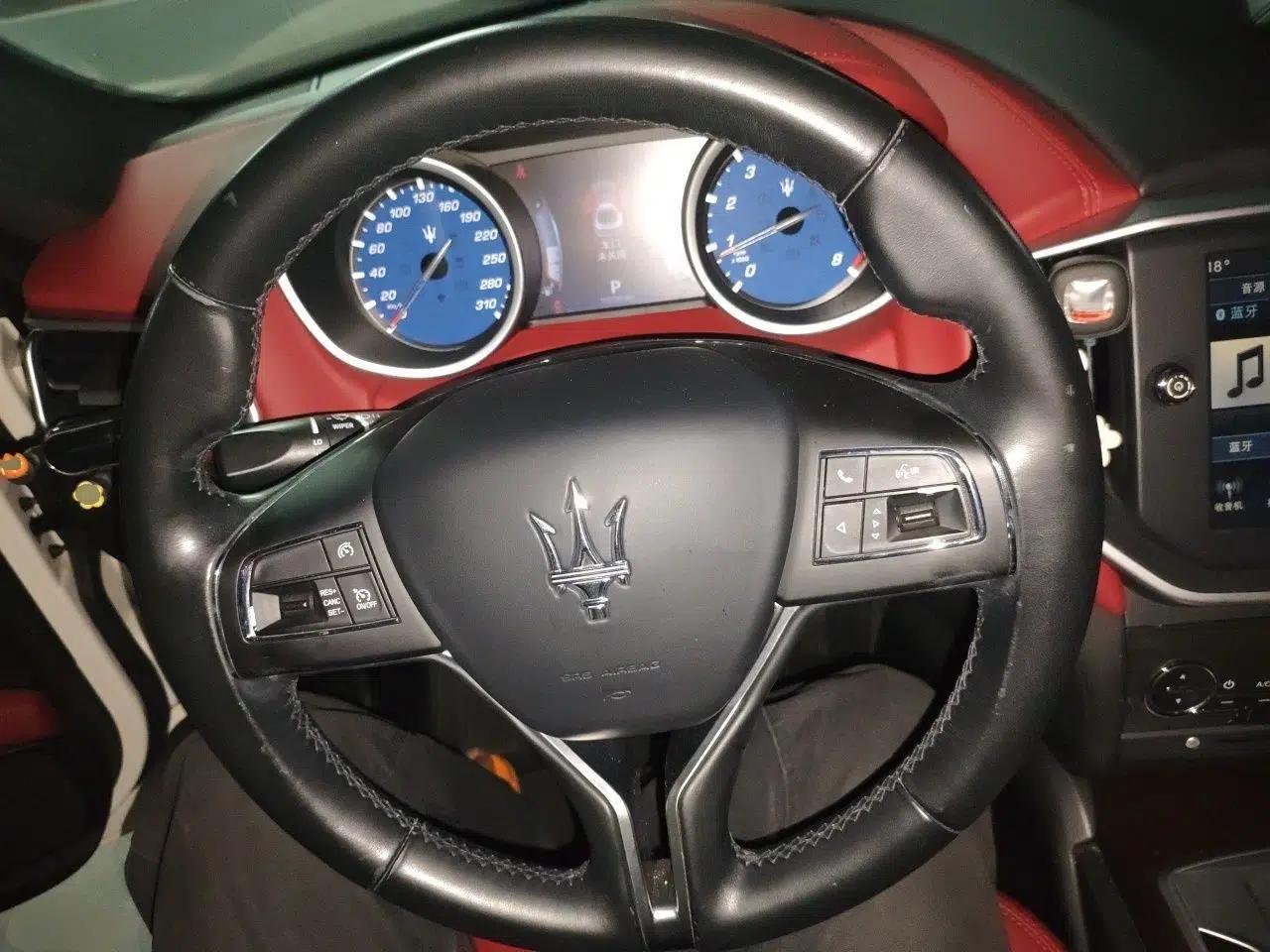 Maserati Ghibli 2014 3.0T Standard Edition — миниатюра 10