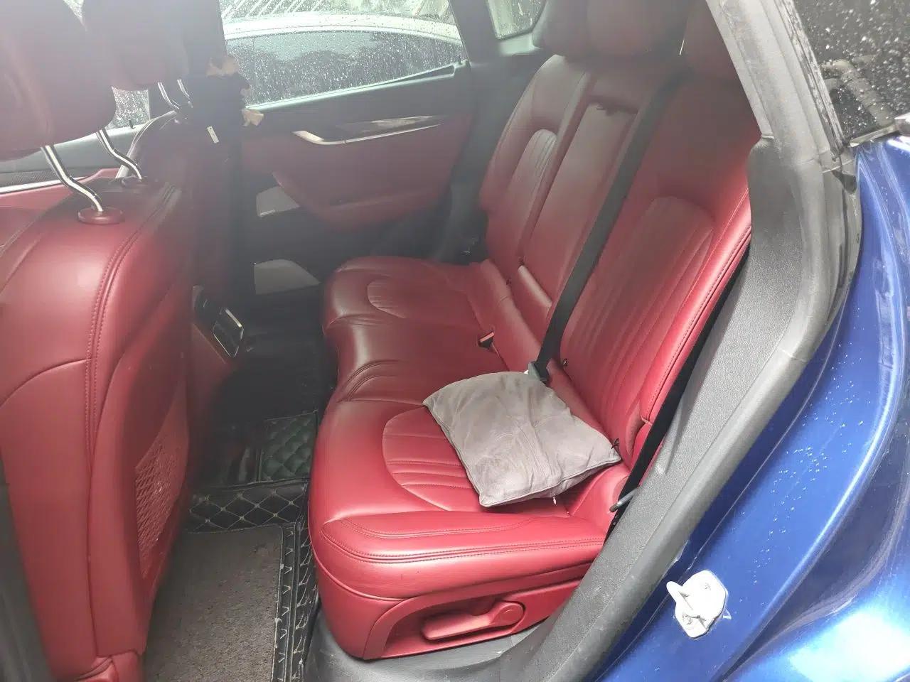 Maserati Levante 2016 3.0T Standard Edition — миниатюра 18