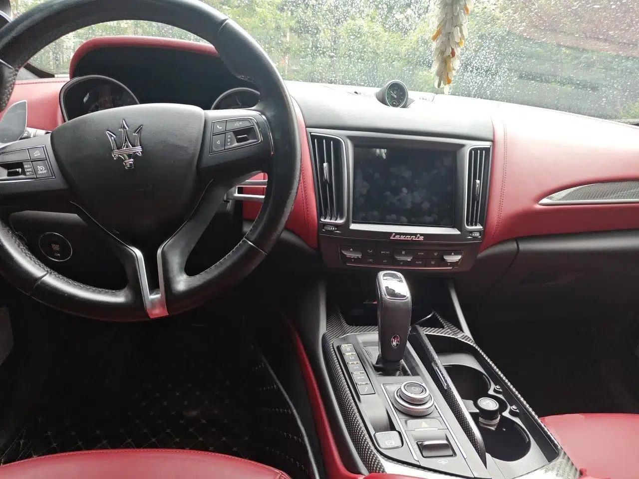 Maserati Levante 2016 3.0T Standard Edition — миниатюра 10