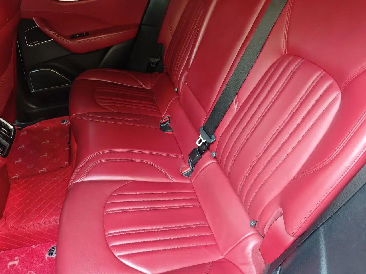Maserati Levante 2016 3.0T Standard Edition — миниатюра 18