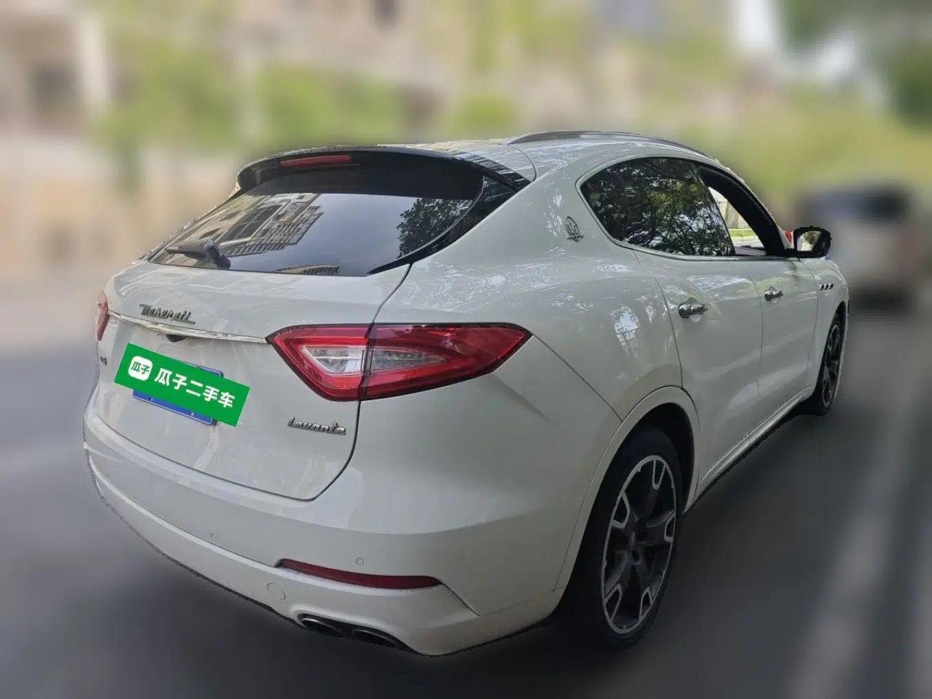 Maserati Levante 2016 3.0T Standard Edition — миниатюра 6