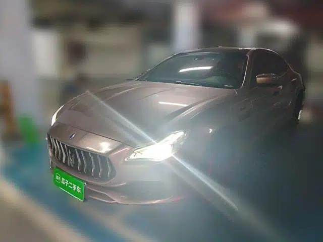 Maserati President 2013 3.0T Standard Model