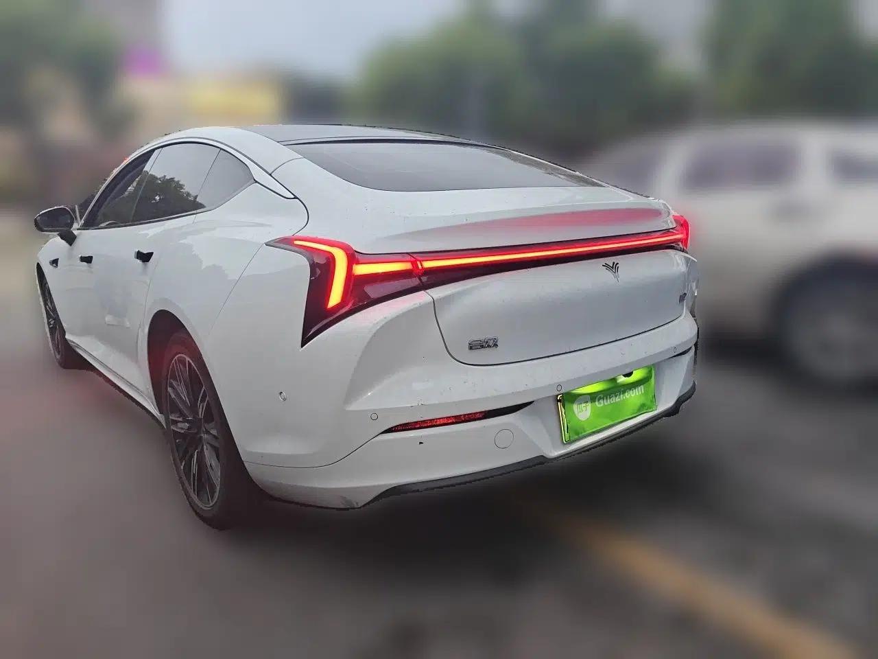 NETA S 2023 All-Electric 520 km Range Rear-Drive Version — миниатюра 4