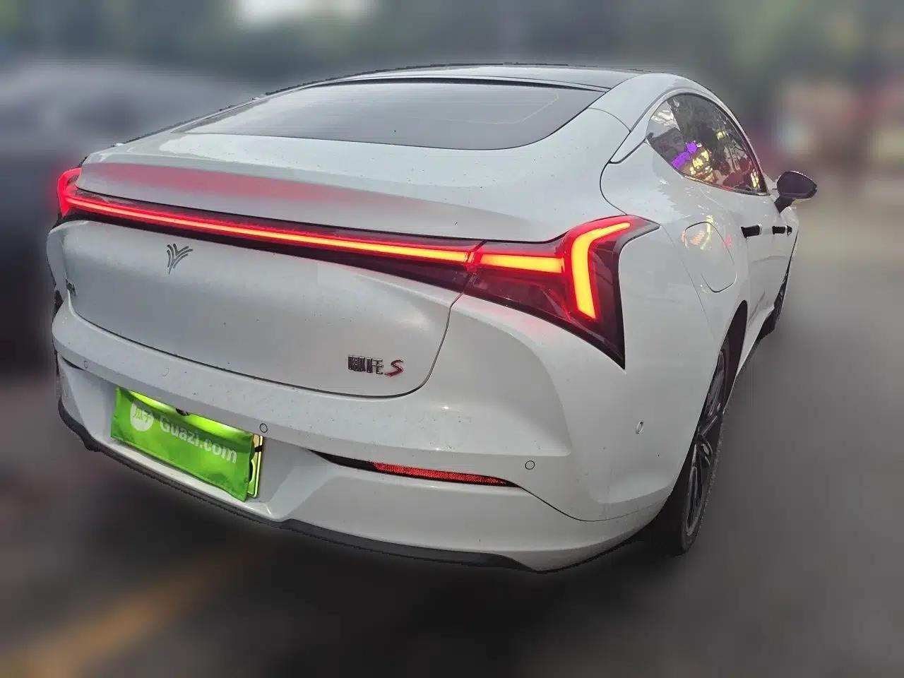 NETA S 2023 All-Electric 520 km Range Rear-Drive Version — миниатюра 6