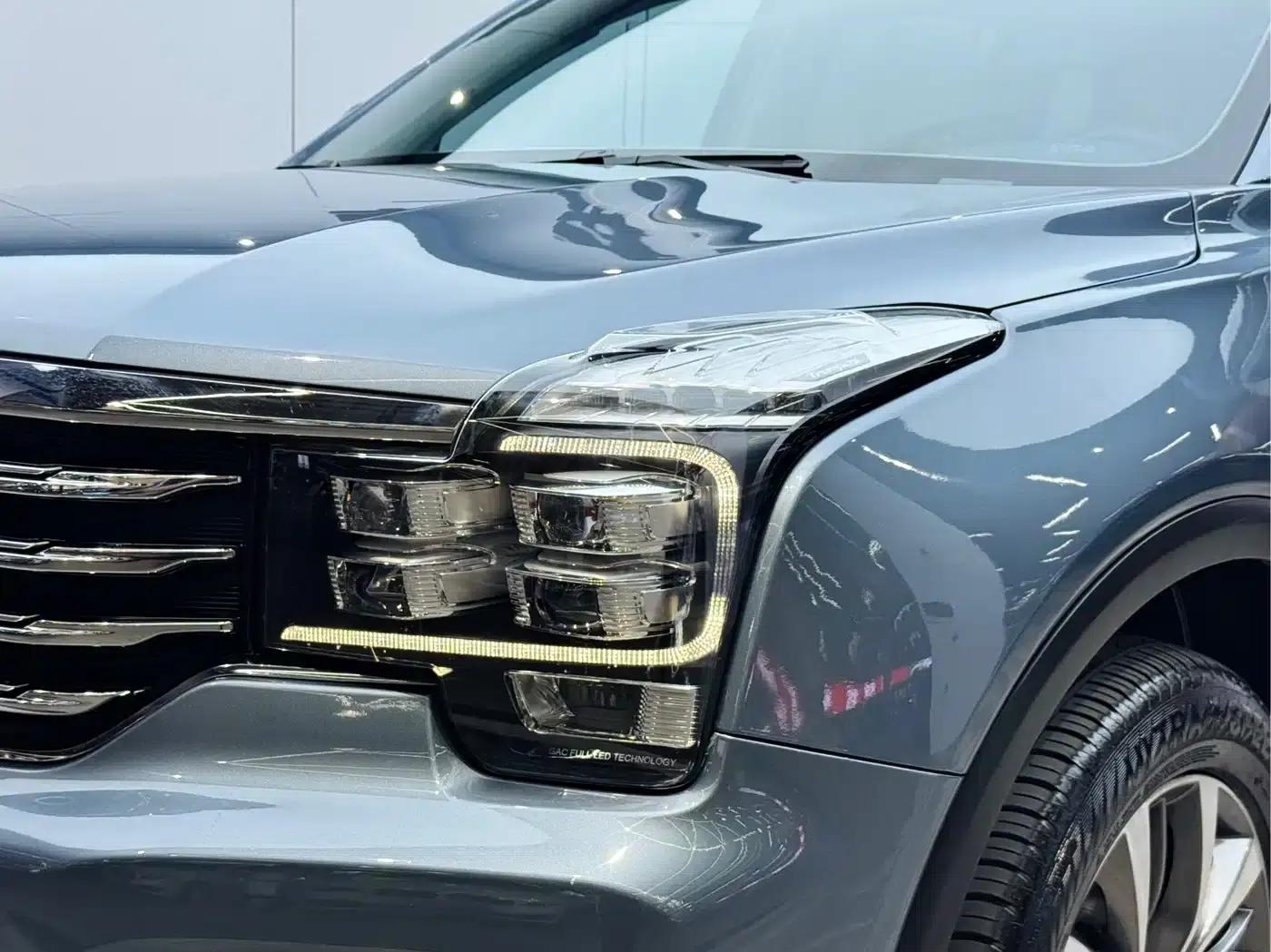 Trumpchi GS8 2017 320T 2WD Luxury Intelligent Connected Edition (7-seater) — миниатюра 8