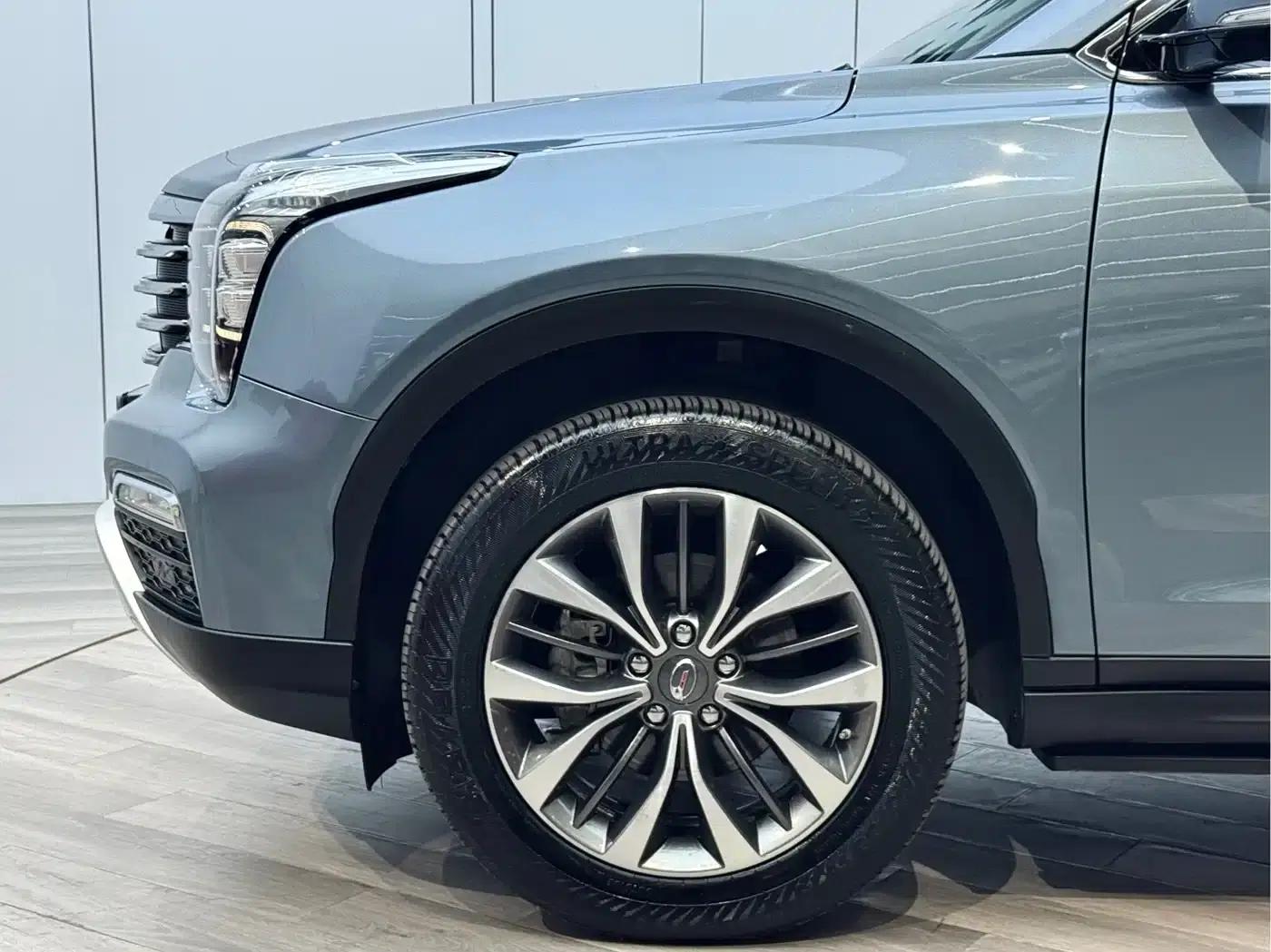 Trumpchi GS8 2017 320T 2WD Luxury Intelligent Connected Edition (7-seater) — миниатюра 10