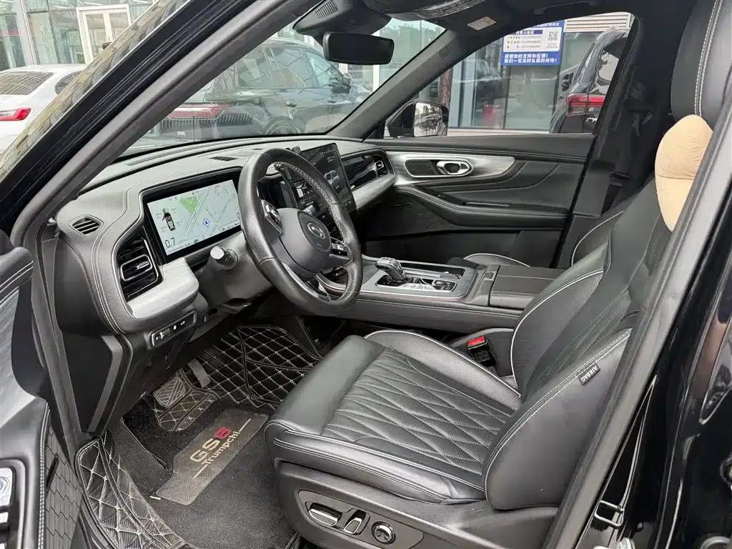 Trumpchi GS8 2022 Navigator Series 2.0TGDI 2WD Luxury Intelligent Connected Edition (7-seater) — миниатюра 4