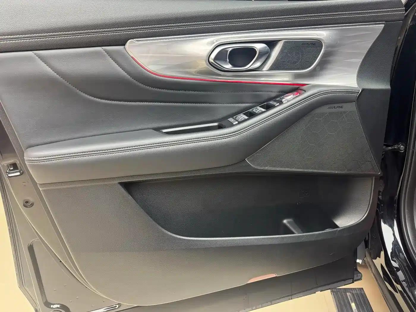 Trumpchi GS8 2022 Navigator Series 2.0TGDI 2WD Premium Edition (7-seater) — миниатюра 7