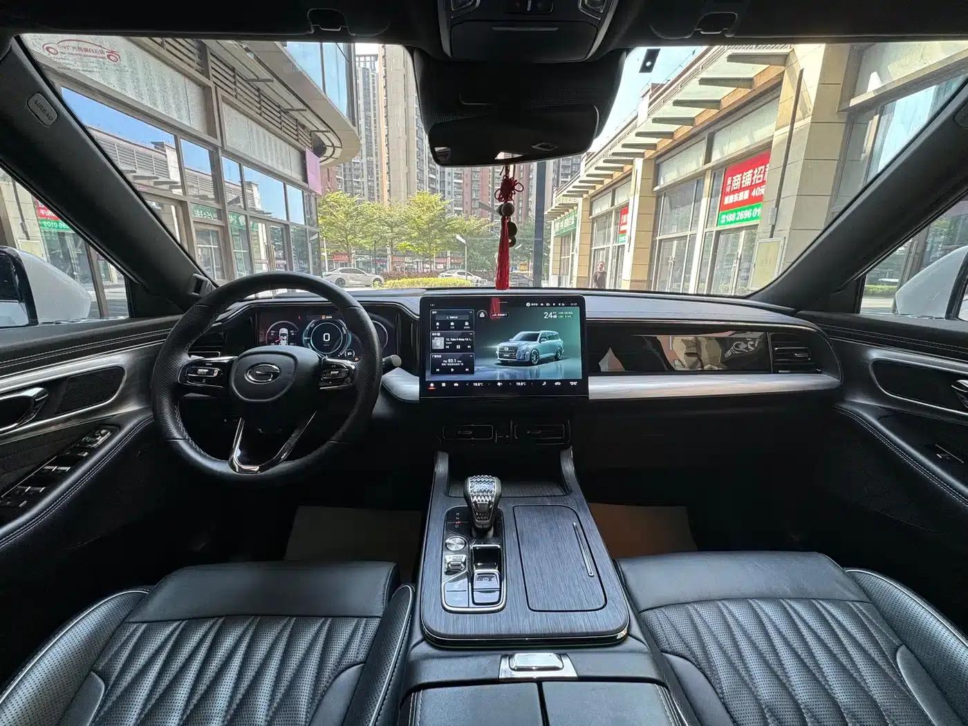 Trumpchi GS8 2022 Hybrid Series 2.0TM 2WD Premium Edition (7-seater) — миниатюра 8