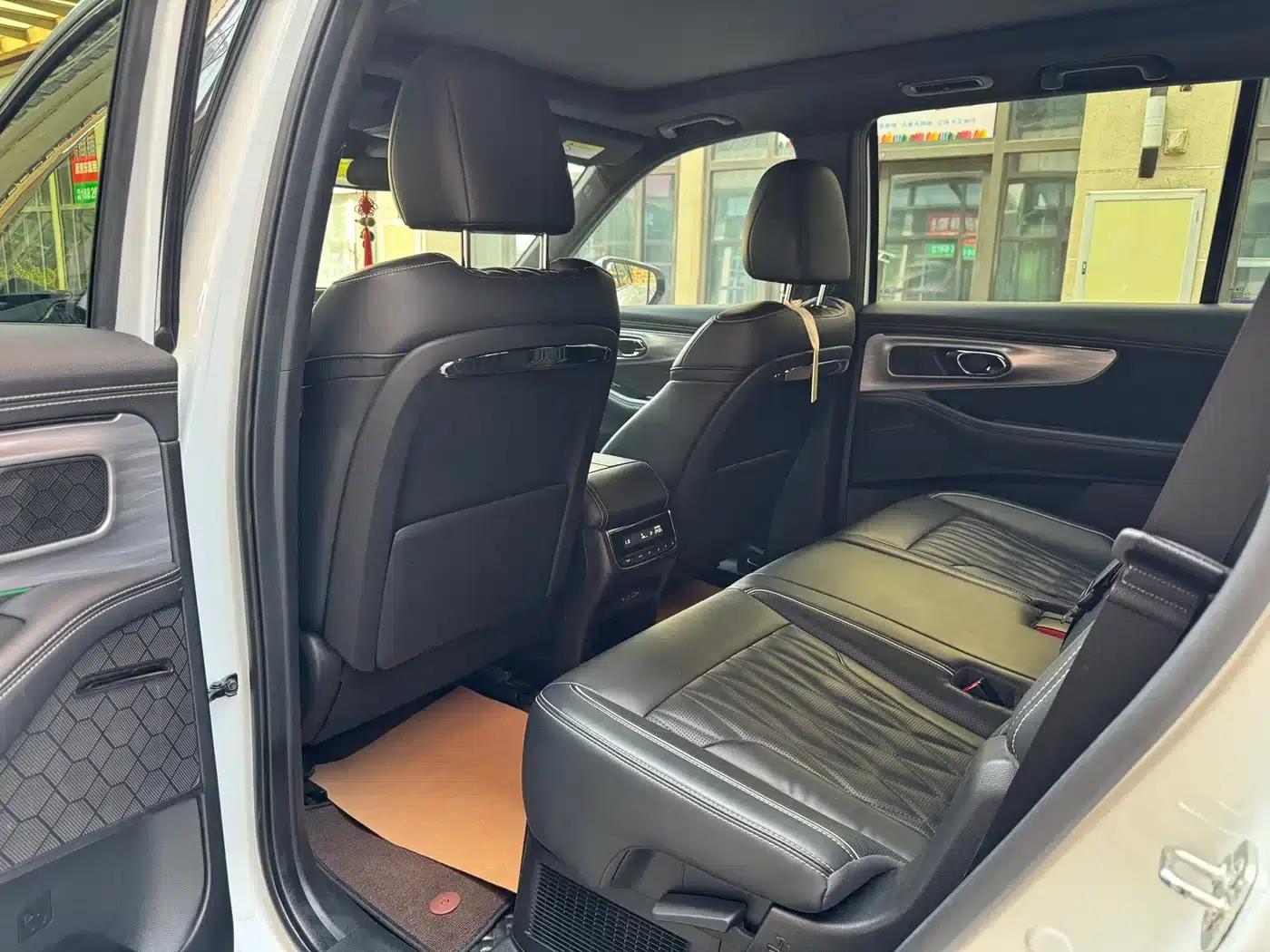Trumpchi GS8 2022 Hybrid Series 2.0TM 2WD Premium Edition (7-seater) — миниатюра 9