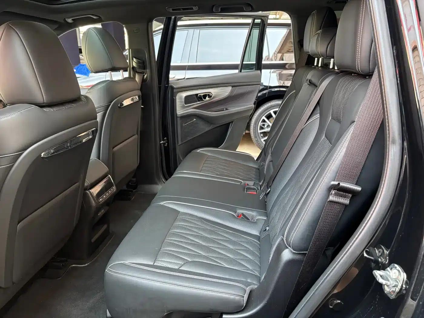 Trumpchi GS8 2022 Hybrid Series 2.0TM 2WD Premium Edition (7-seater) — миниатюра 13