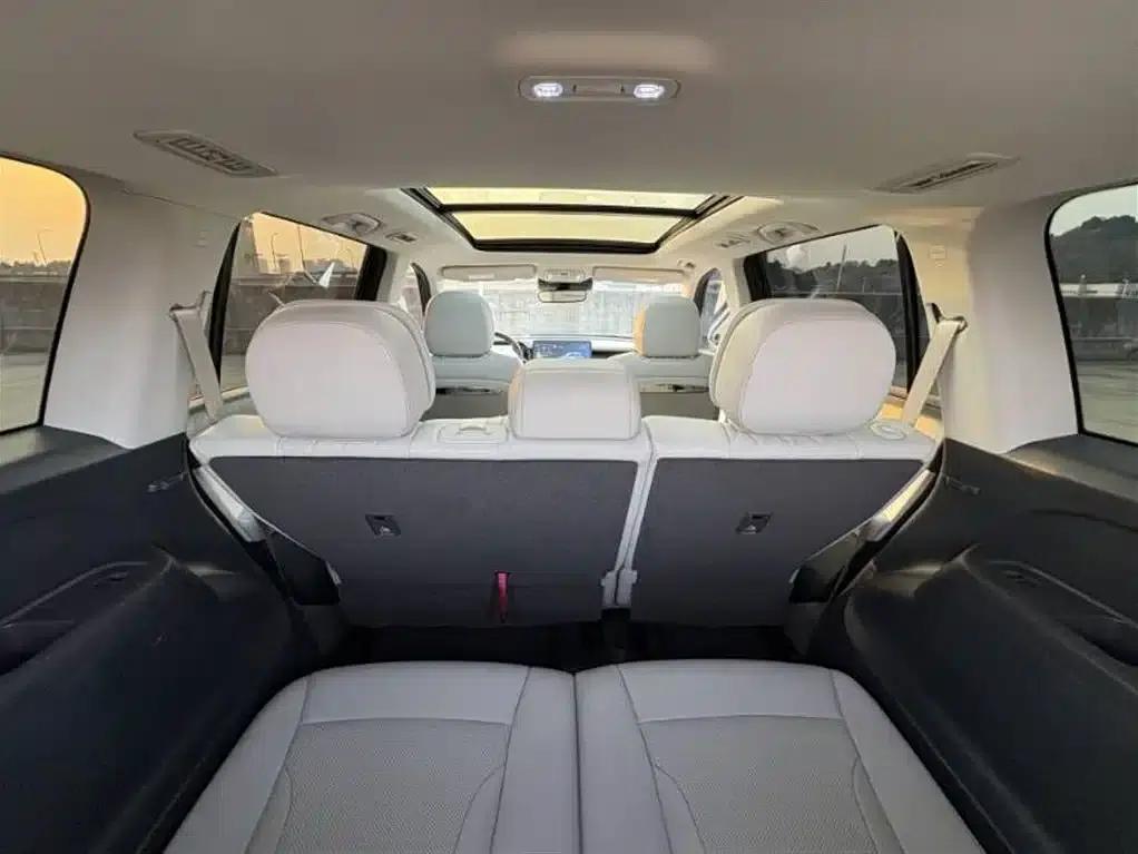Trumpchi GS8 2022 Navigator Series 2.0TGDI 4WD Supreme Edition (7-seater) — миниатюра 6