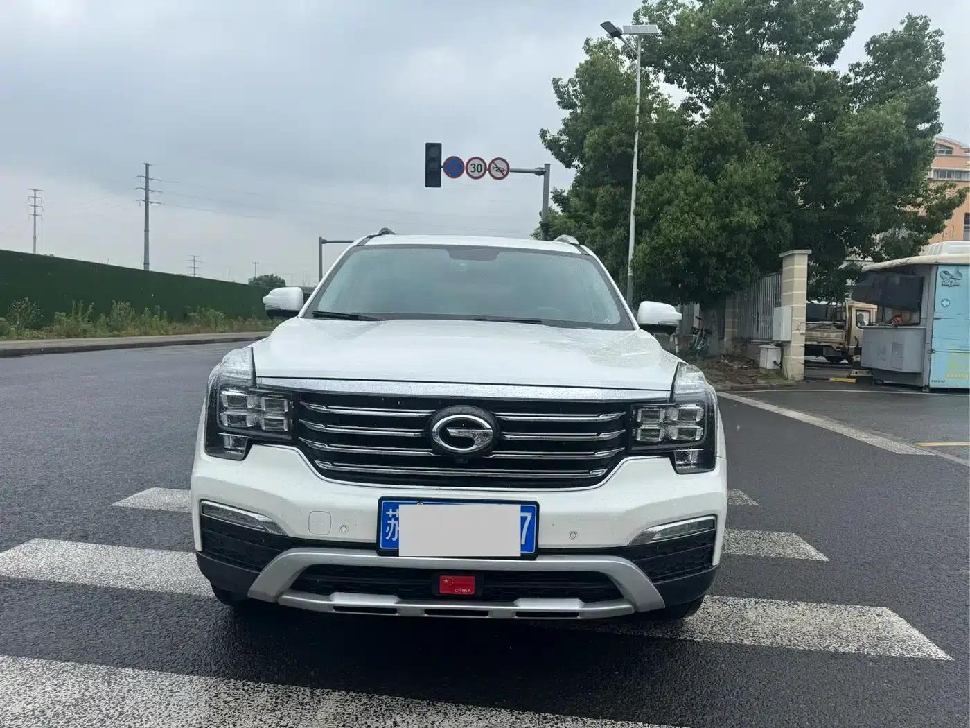 Trumpchi GS8 2017 320T 2WD Luxury Intelligent Connected Edition (7-seater) — миниатюра 2