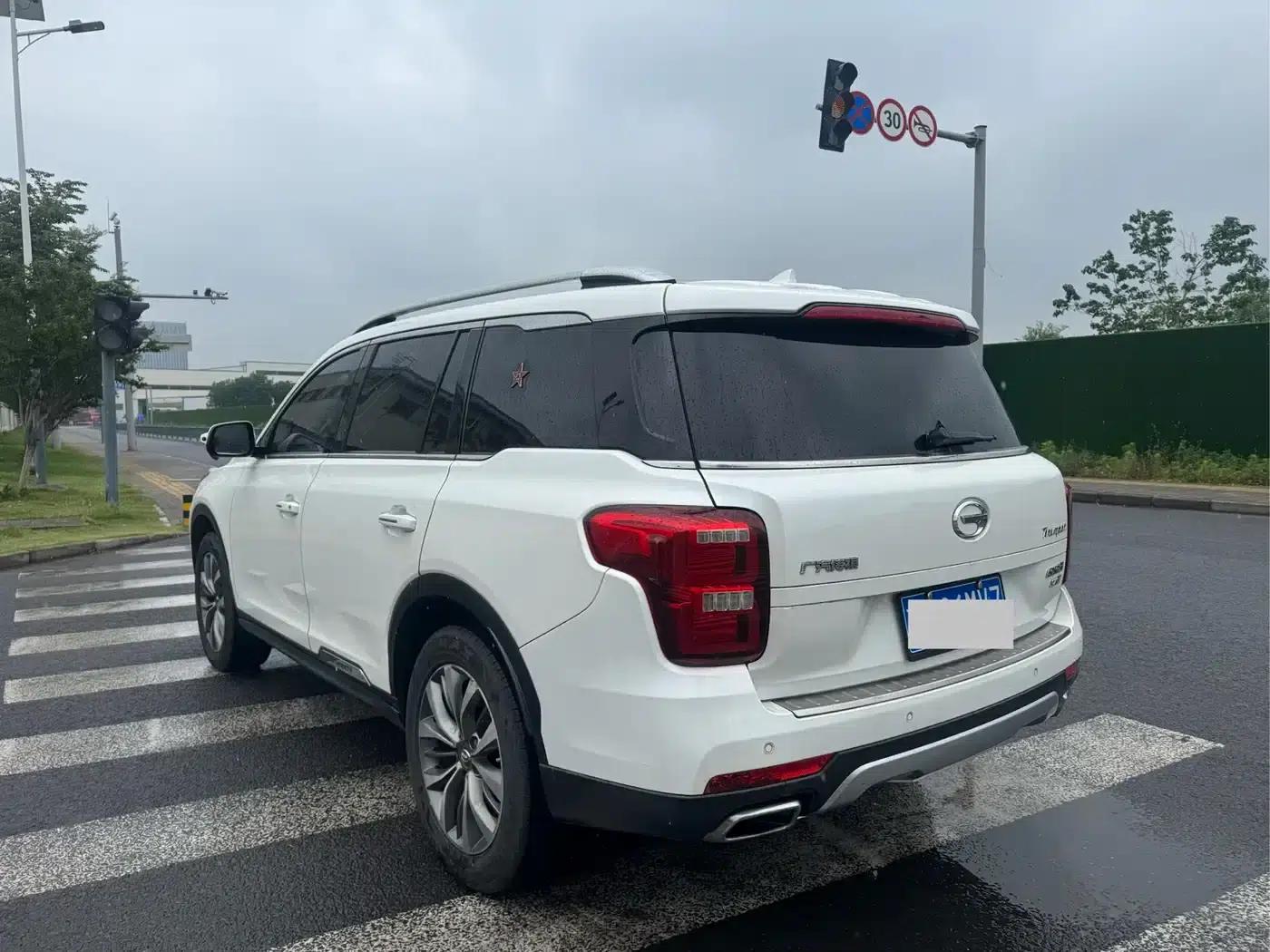 Trumpchi GS8 2017 320T 2WD Luxury Intelligent Connected Edition (7-seater) — миниатюра 4