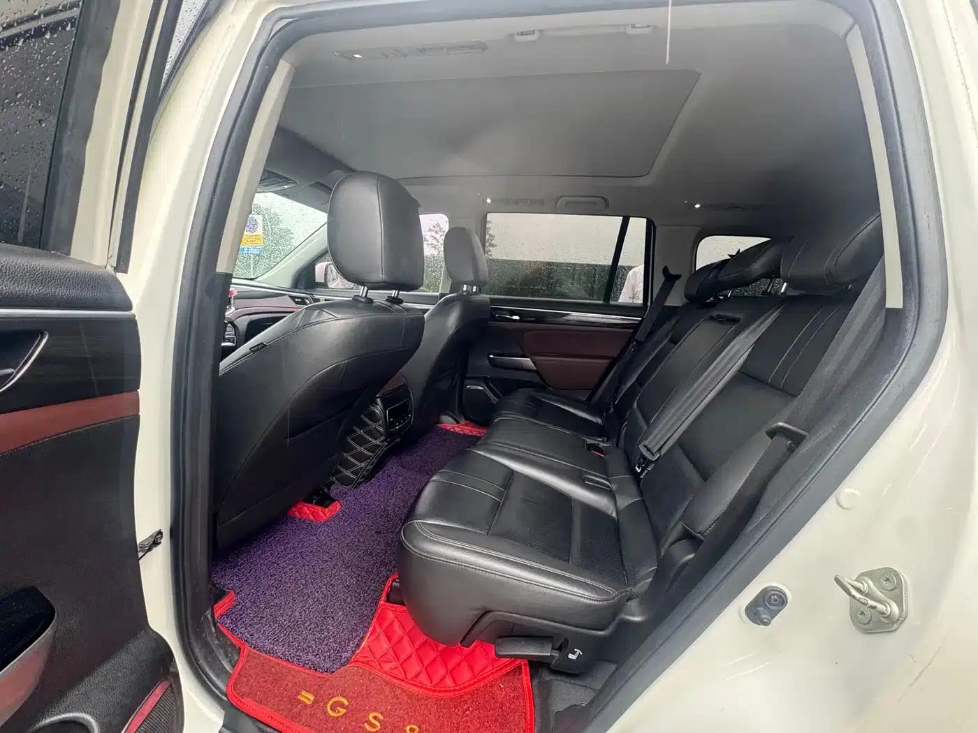 Trumpchi GS8 2017 320T 2WD Luxury Intelligent Connected Edition (7-seater) — миниатюра 8