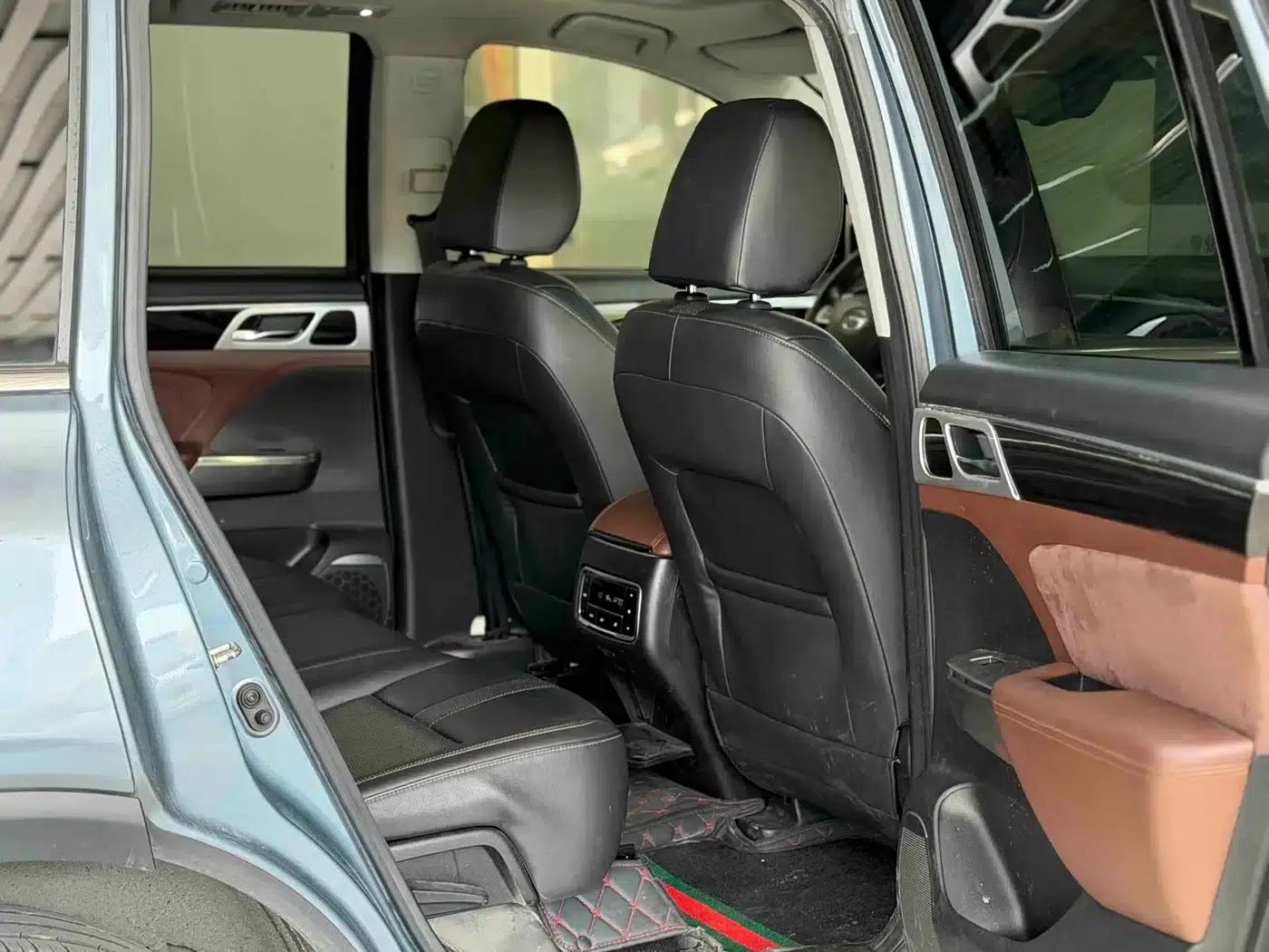 Trumpchi GS8 2017 320T 2WD Luxury Intelligent Connected Edition (7-seater) — миниатюра 13