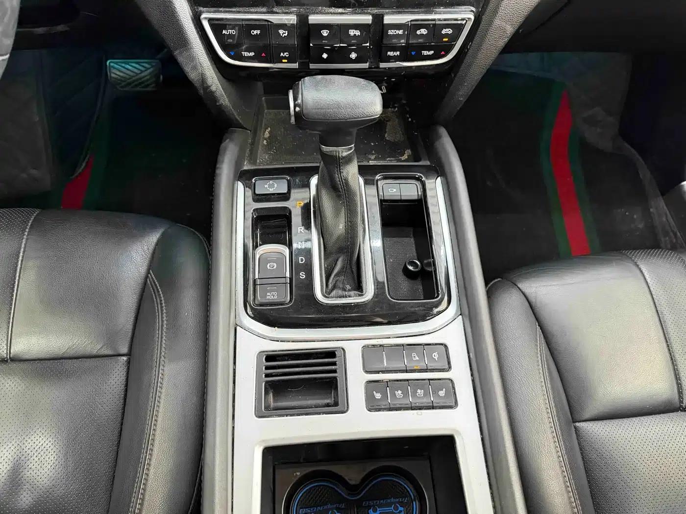 Trumpchi GS8 2017 320T 2WD Luxury Intelligent Connected Edition (7-seater) — миниатюра 15