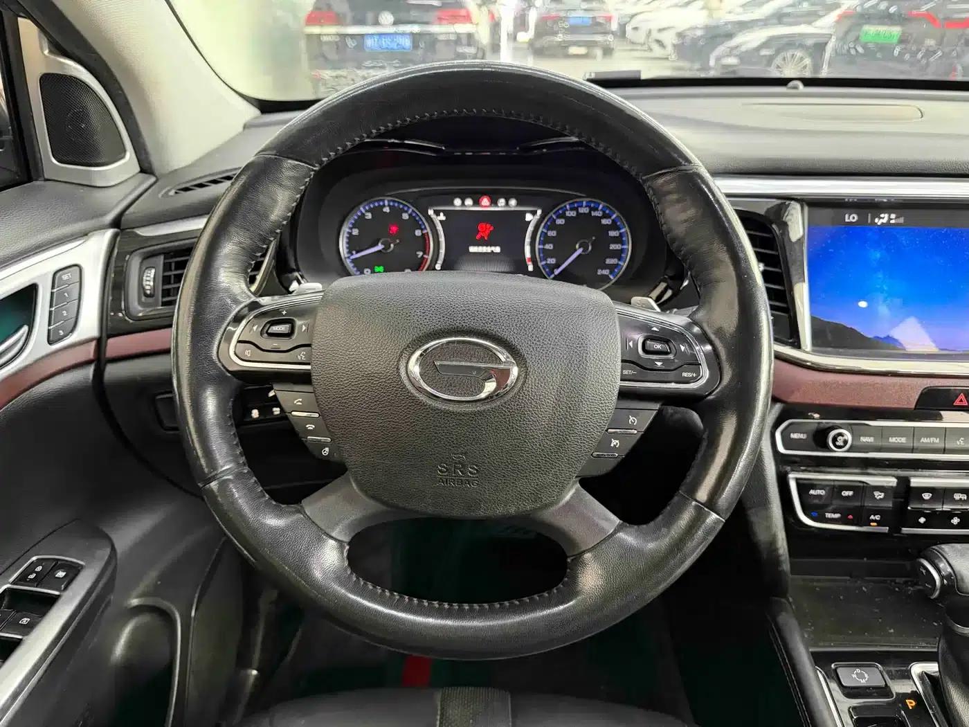 Trumpchi GS8 2017 320T 2WD Luxury Intelligent Connected Edition (7-seater) — миниатюра 16