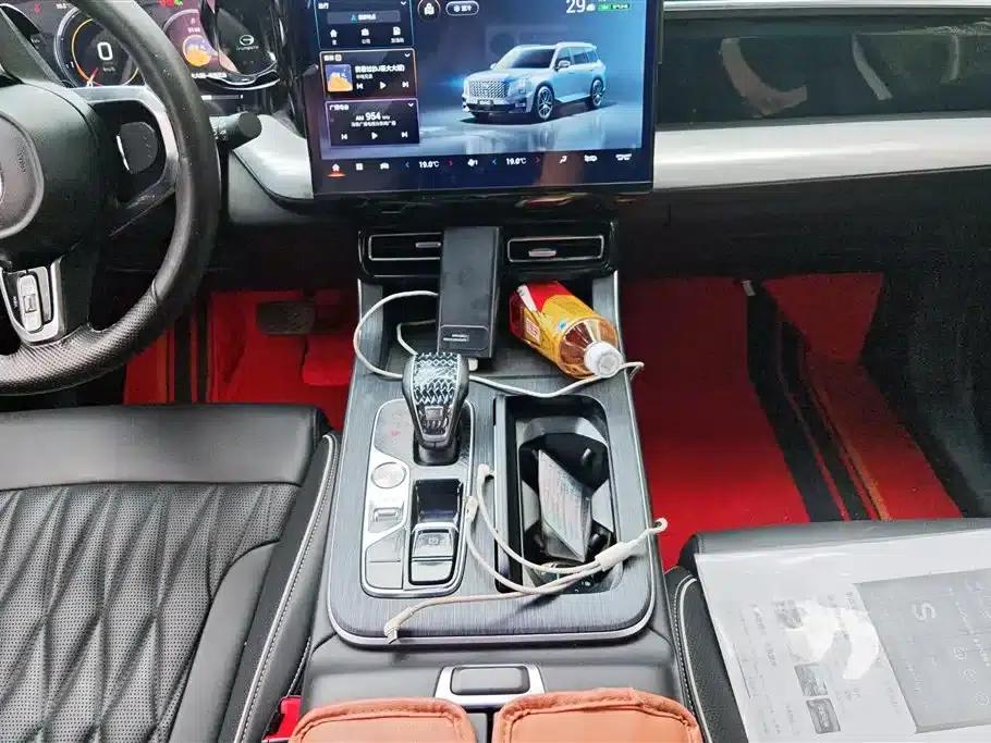Trumpchi GS8 2022 Navigator Series 2.0TGDI 2WD Luxury Intelligent Connected Edition (7-seater) — миниатюра 16