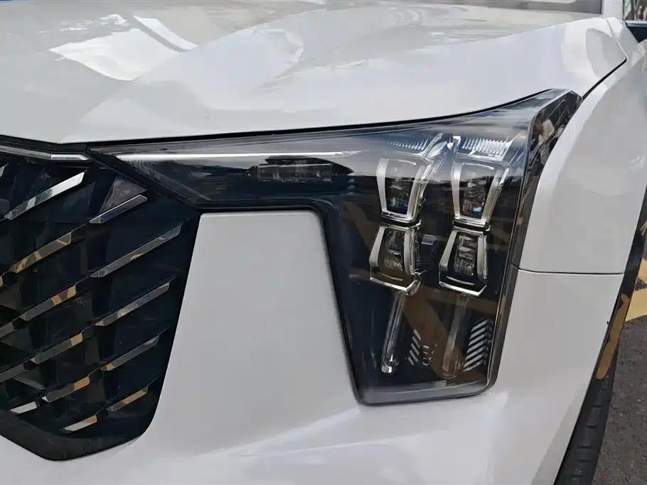 Trumpchi GS8 2022 Navigator Series 2.0TGDI 2WD Luxury Intelligent Connected Edition (7-seater) — миниатюра 5