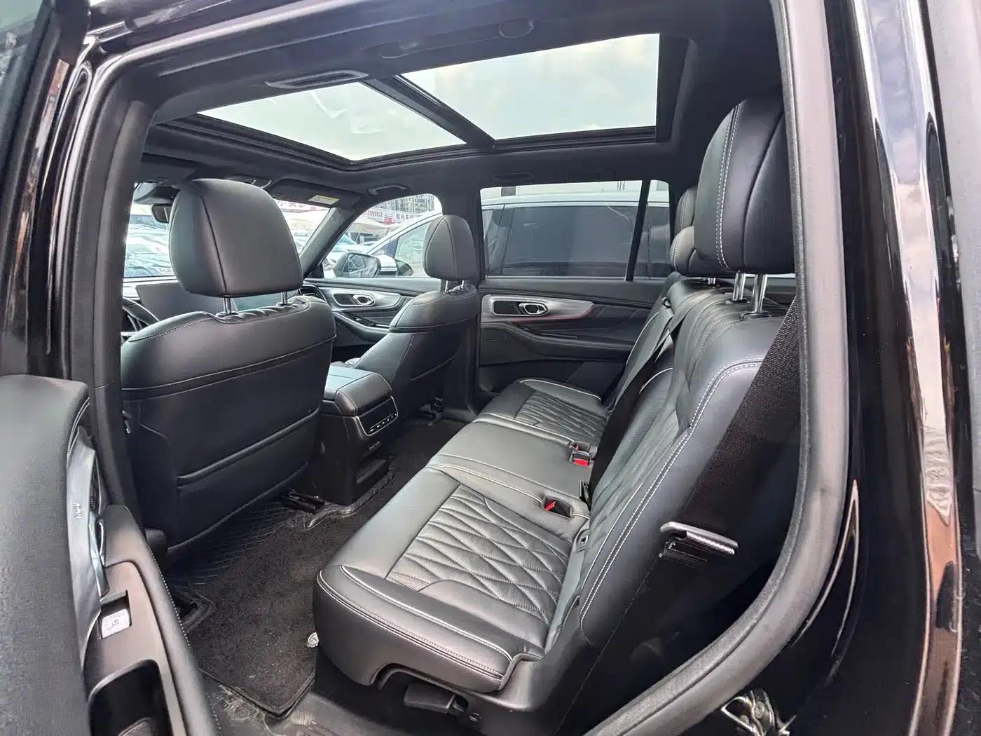 Trumpchi GS8 2022 Navigator Series 2.0TGDI 2WD Luxury Intelligent Connected Edition (7-seater) — миниатюра 12