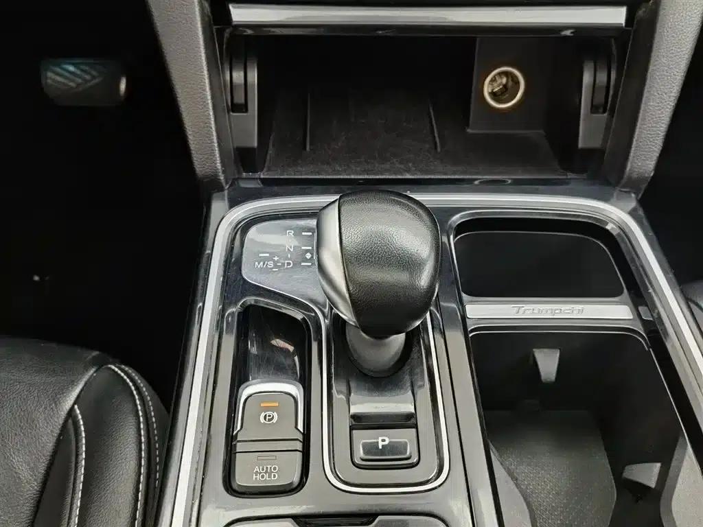 Trumpchi GS8 2020 390T 2WD Luxury Intelligent Connected Edition (7-seater) — миниатюра 13