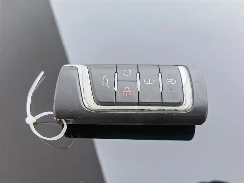 Trumpchi GS8 2020 390T 2WD Luxury Intelligent Connected Edition (7-seater) — миниатюра 19