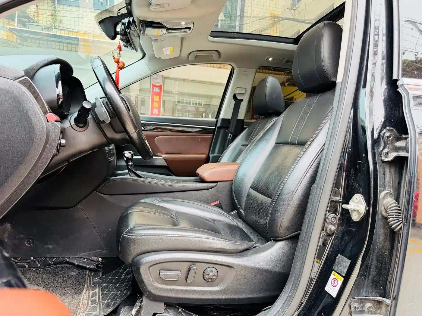 Trumpchi GS8 2017 320T 2WD Luxury Intelligent Connected Edition (7-seater) — миниатюра 5