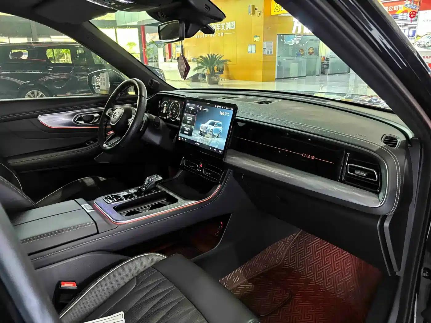 Trumpchi GS8 2022 Navigator Series 2.0TGDI 2WD Premium Edition (7-seater) — миниатюра 17