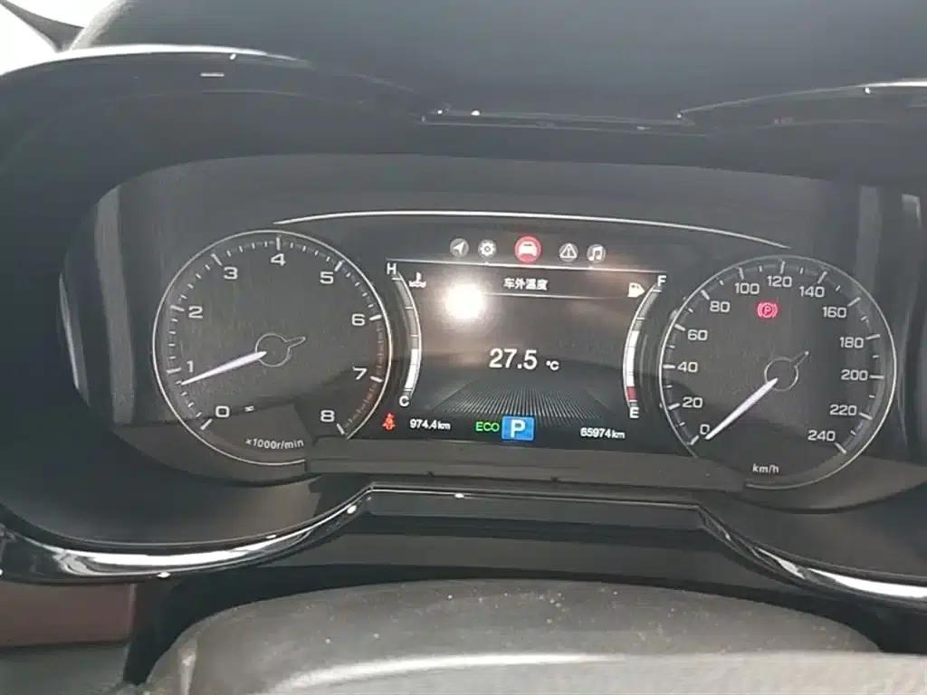 Trumpchi GS8 2017 320T 2WD Luxury Intelligent Connected Edition (7-seater) — миниатюра 12