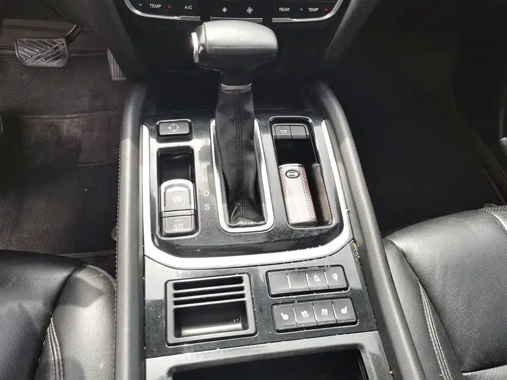 Trumpchi GS8 2017 320T 2WD Luxury Intelligent Connected Edition (7-seater) — миниатюра 14
