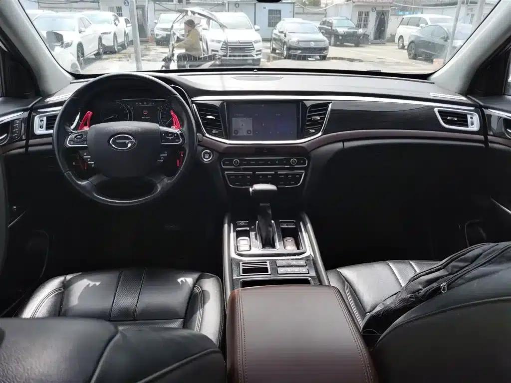 Trumpchi GS8 2017 320T 2WD Luxury Intelligent Connected Edition (7-seater) — миниатюра 10