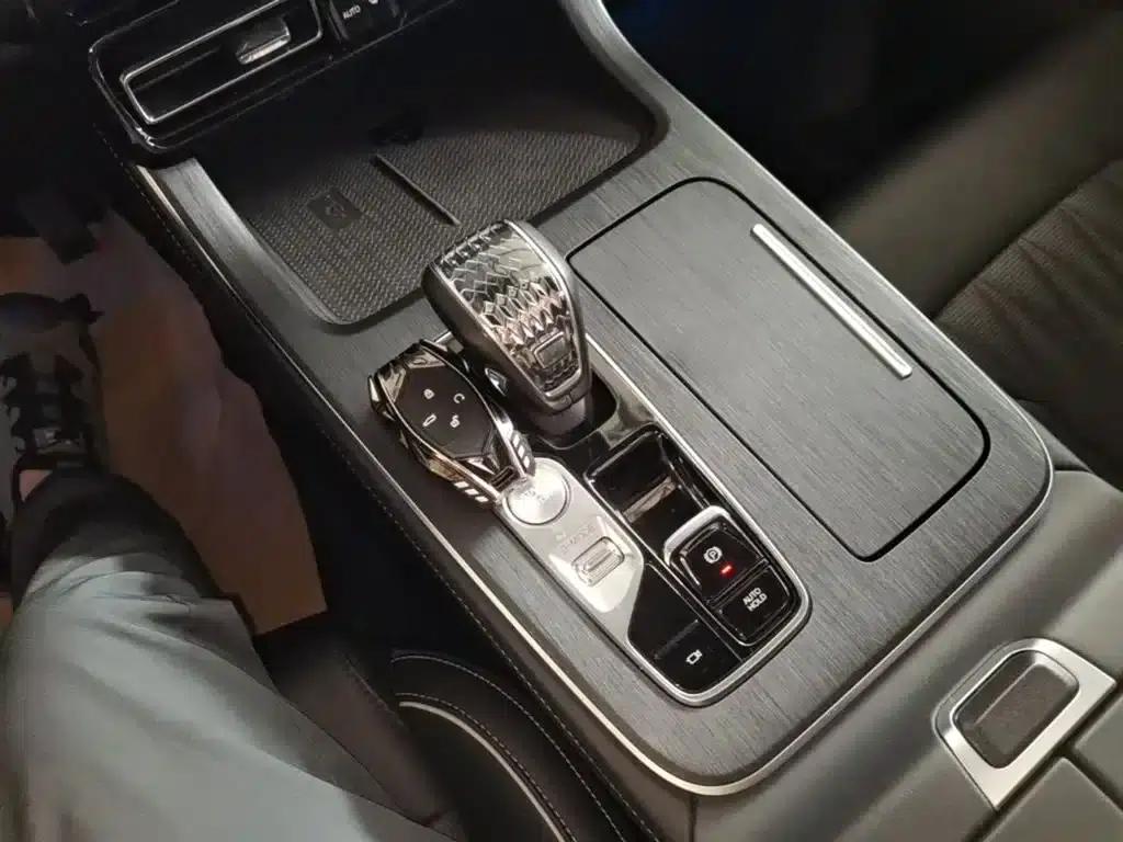 Trumpchi GS8 2022 Navigator Series 2.0TGDI 2WD Luxury Intelligent Connected Edition (7-seater) — миниатюра 14