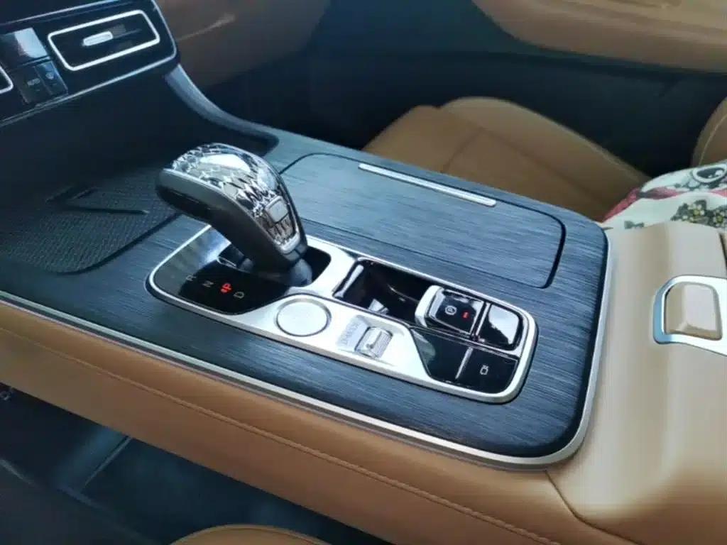 Trumpchi GS8 2025 Navigator Series 2.0TGDI 2WD Luxury 5-Seater — миниатюра 14