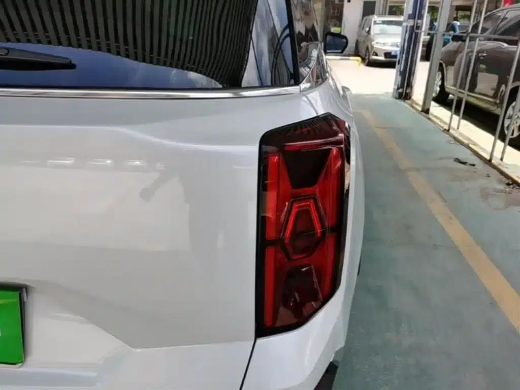 Trumpchi GS8 2025 Navigator Series 2.0TGDI 2WD Luxury 5-Seater — миниатюра 8