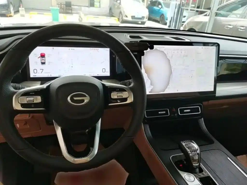 Trumpchi GS8 2025 Navigator Series 2.0TGDI 2WD Luxury 5-Seater — миниатюра 10