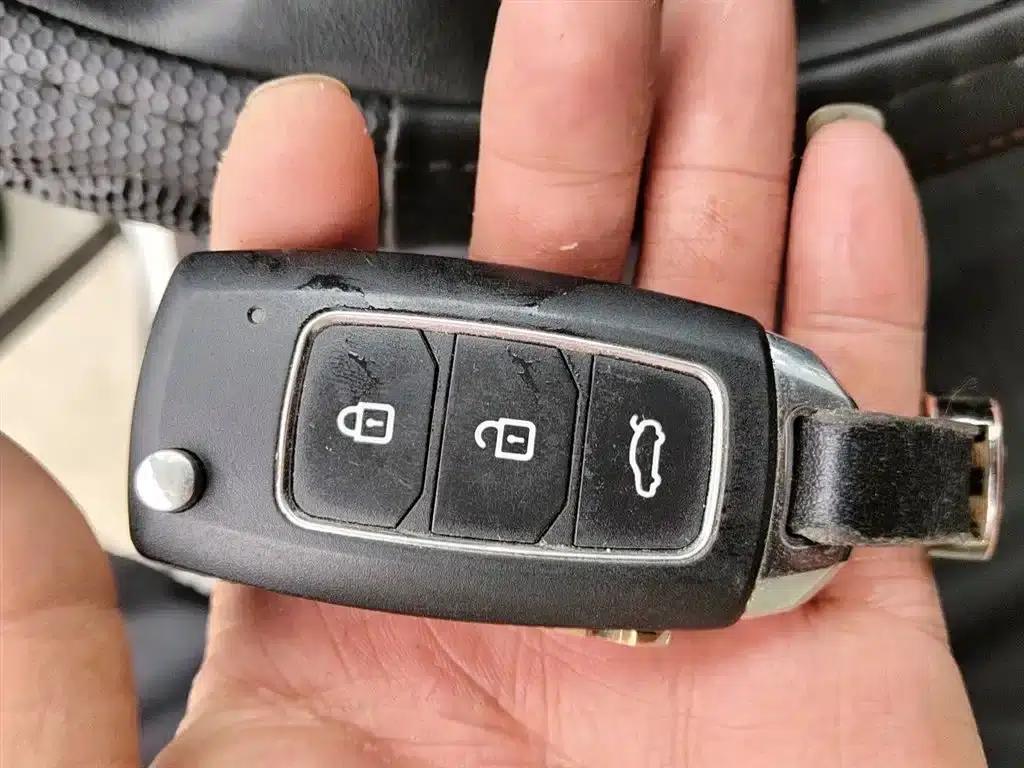 Trumpchi GS8 2017 320T 2WD Luxury Intelligent Connected Edition (7-seater) — миниатюра 12