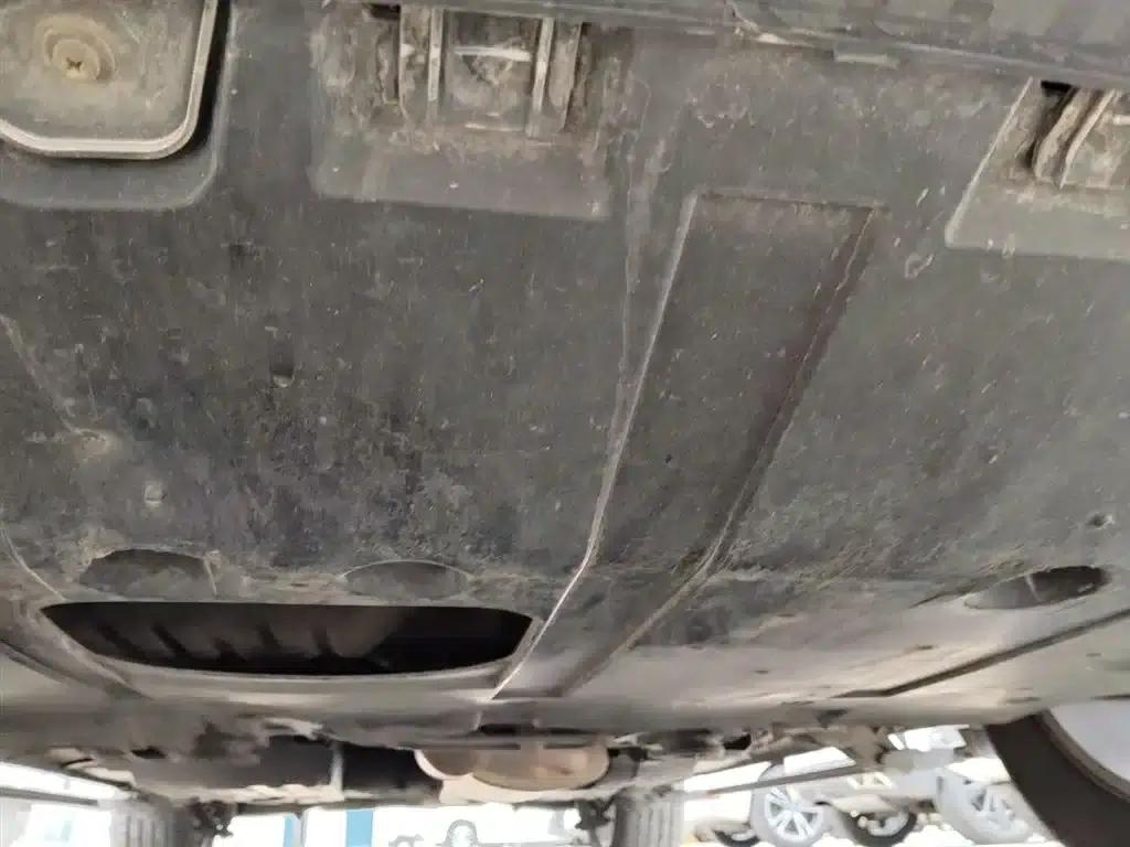 Trumpchi GS8 2017 320T 2WD Luxury Intelligent Connected Edition (7-seater) — миниатюра 23