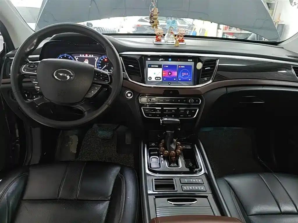 Trumpchi GS8 2017 320T 2WD Luxury Intelligent Connected Edition (7-seater) — миниатюра 10