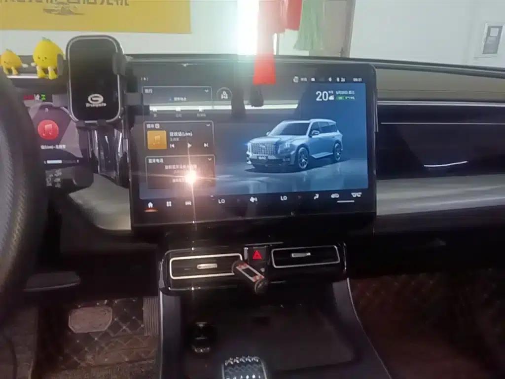 Trumpchi GS8 2022 Navigator Series 2.0TGDI 4WD Luxury Intelligent Connected Edition (7-seater) — миниатюра 13